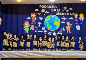 Wierszyki o Afryce w wykonaniu dzieci z gr I