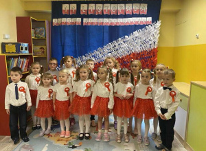 "Do Hymnu z Ministerstwem Sprawiedliwości"