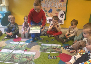 Segregujemy dinozaury na roślino i mięsożerne